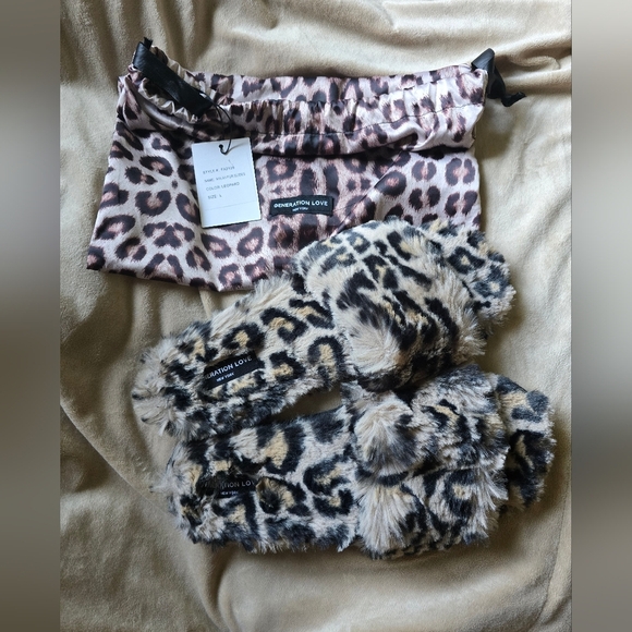 Generation Love Leopard Slippers LARGE Slides Open Toe Faux Fur Comfort $85 NEW - Picture 1 of 8